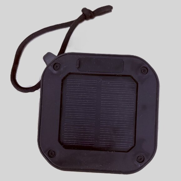 Brookstone Solar Portable IPX5 Splash-proof Bluetooth Speaker - Picture 3 of 5